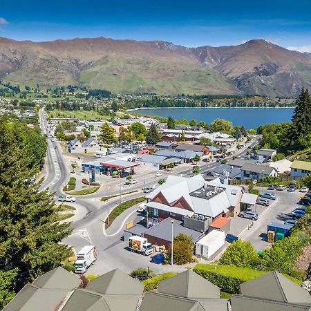 Ride Base Wanaka Apartments Bagian luar foto